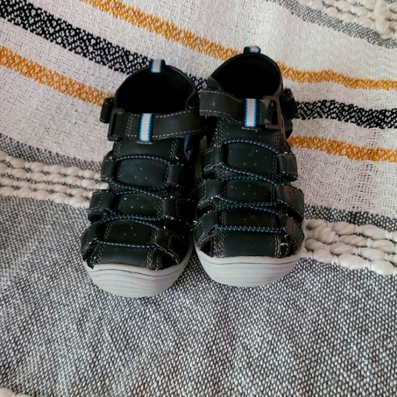 Toddler boy sandals - Picture 2 of 4